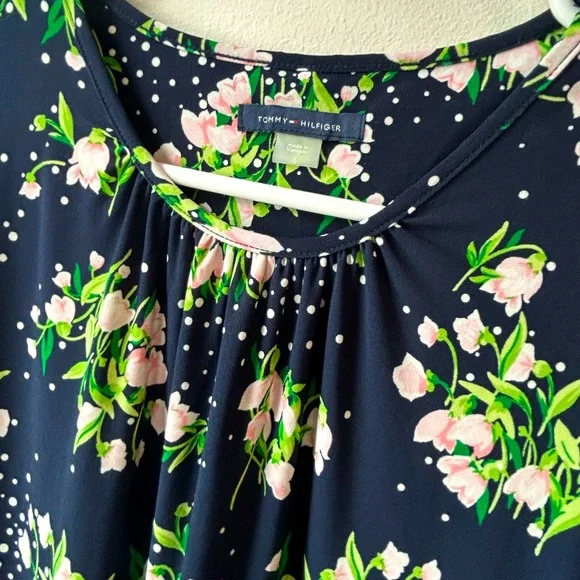 Tommy Hilfiger Navy Floral Mesh Sleeve Dress – Size 6 (NWT) - Picture 3 of 5